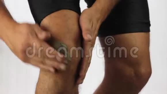 膝关节疼痛视频的预览图