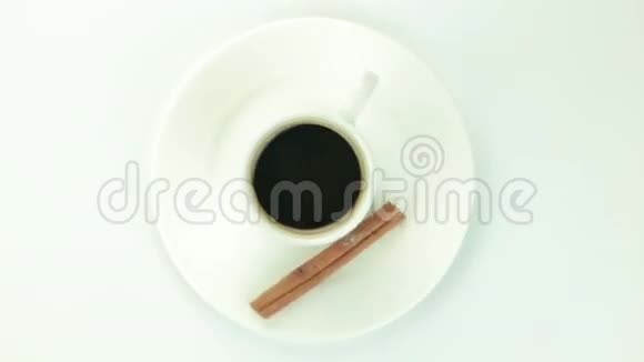 一杯咖啡加肉桂视频的预览图