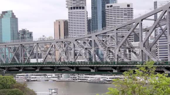 桥梁交通1视频的预览图