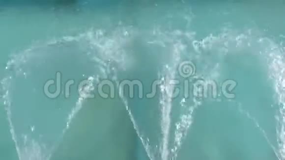 喷泉夏季喷水喷射视频的预览图