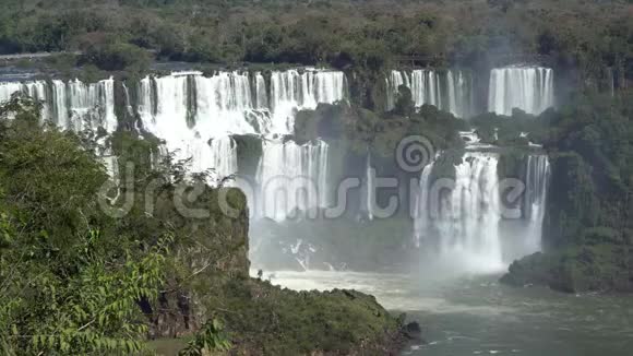 巴西的伊瓜苏瀑布视频的预览图