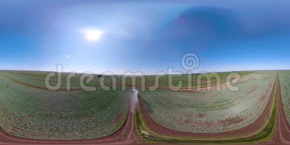 农田VR360灌溉系统视频的预览图