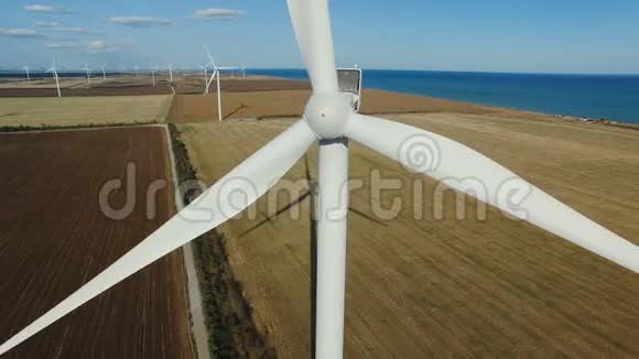 风轮空中飞弹风能风力风力涡轮机视频的预览图