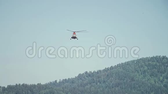 救援直升机起飞慢动作视频的预览图
