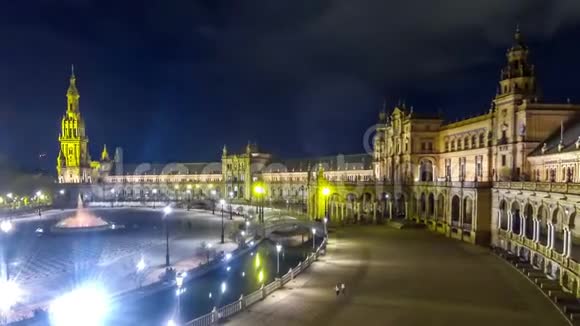 西班牙塞维利亚埃斯帕纳广场之夜全景视频的预览图