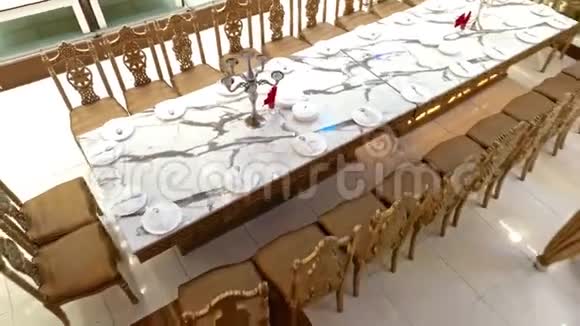 巴基斯坦婚礼中的餐桌在卡拉奇举行视频的预览图