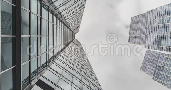 莫斯科天空中的城市建筑视频的预览图
