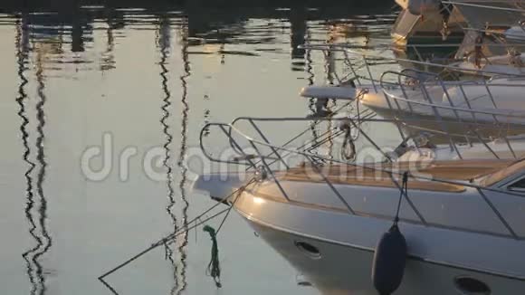 码头游艇的静态景观视频的预览图