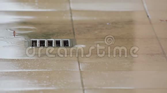 九月在马洛卡下雨视频的预览图