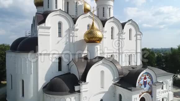 亚罗斯拉夫尔的大教堂视频的预览图