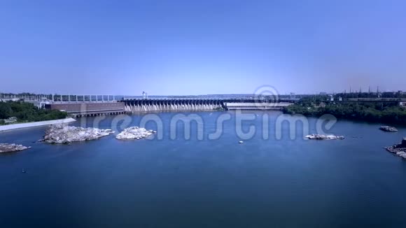 水库和水利大坝空中录像视频的预览图