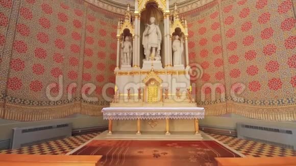 贾科沃大教堂圣彼得祭坛视频的预览图