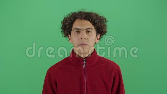 成年男子的舌头视频的预览图