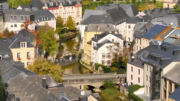 卢森堡市的阿尔泽特河视频的预览图