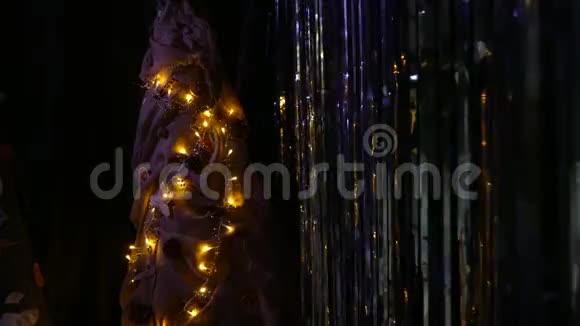 圣诞和圣诞树圣诞装饰品视频的预览图