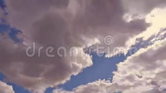 云彩时间流逝戏剧性视频的预览图