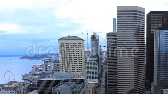 西雅图华盛顿市中心4K的白天到晚上视频的预览图