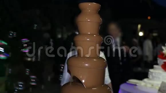 巧克力火锅喷泉视频的预览图