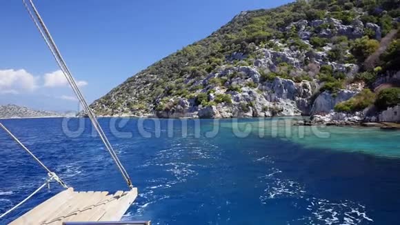 坐船旅行德姆雷安塔利亚土耳其视频的预览图