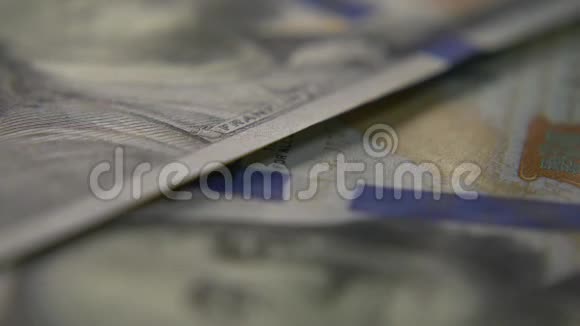 美元账单特写银行票据的宏观摄影乔治华盛顿的肖像视频的预览图
