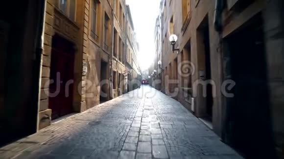 法国梅茨市中心的一条小街视频的预览图