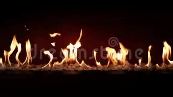 令人惊叹的气氛令人满意可爱的靠近木炭燃烧缓慢橙色火焰在舒适的原木壁炉视频的预览图