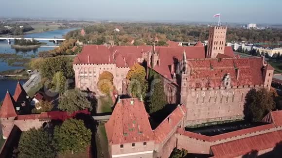 波兰波美拉尼亚地区的马尔博克城堡视频的预览图