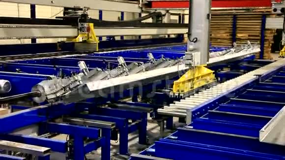 工业机器人视频的预览图