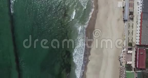 浪和海上航拍视频的预览图
