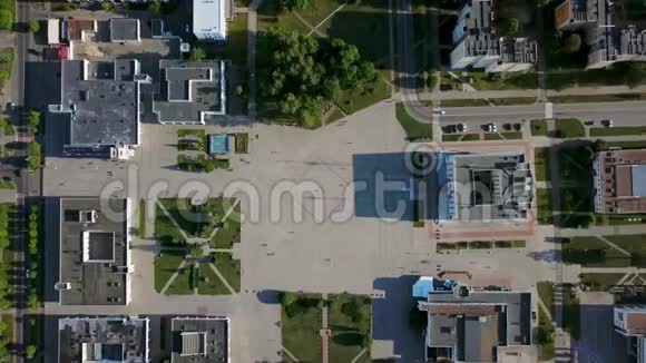 斯拉夫奇城市景观的空中记录视频的预览图