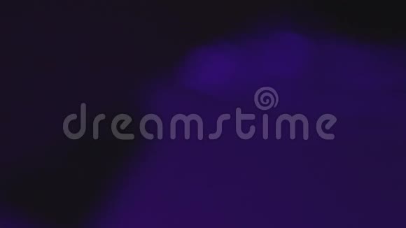 DJ设备抽象夜总会或音乐视频背景的离焦灯光视频的预览图