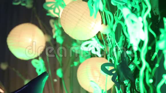 婚礼上的中国灯笼视频的预览图