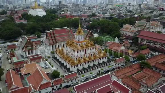 4K曼谷WatRatchanatdaram寺的俯视图视频的预览图
