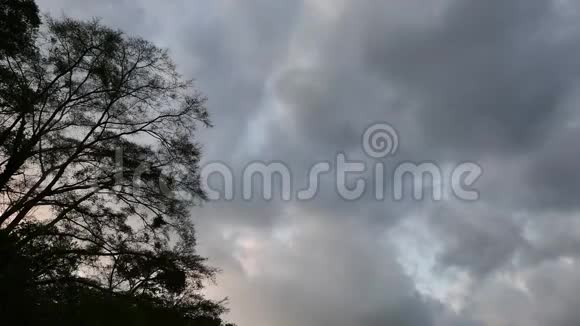云在巴兰南02时间流逝视频的预览图