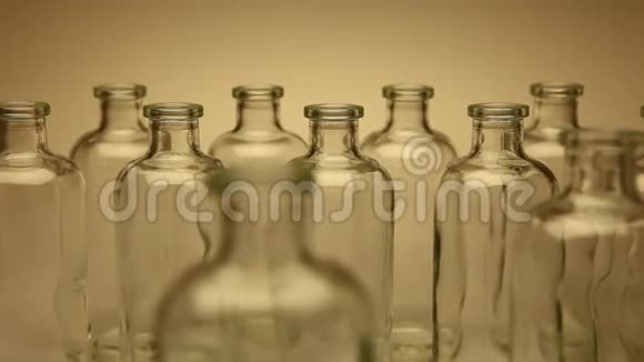 空瓶1个视频的预览图