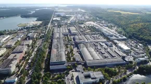 从高处看工厂的地盘视频的预览图