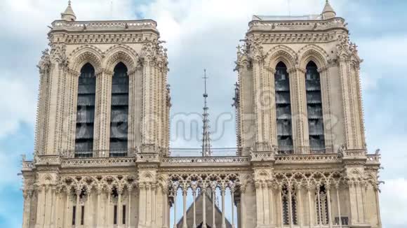 巴黎圣母院时代之巅法国巴黎Cite岛上的中世纪天主教大教堂视频的预览图