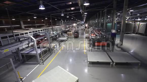 瓷砖制造陶瓷厂生产线AGV运输产品电气自动化引导视频的预览图