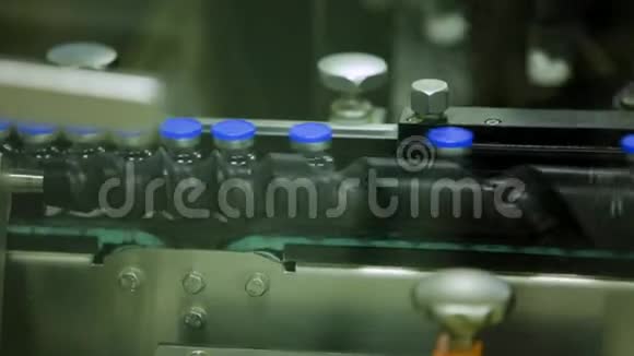 医药厂无菌药品罐的输送视频的预览图