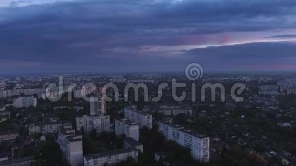 乌克兰Zhytomyr市日落航空景观伟大的日出视频的预览图