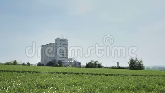 景观粮仓大种子电梯农业农村视频的预览图