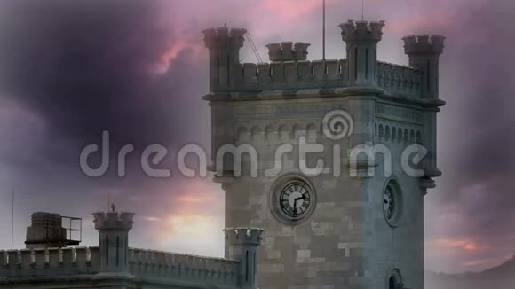 城堡有美丽的天空视频的预览图