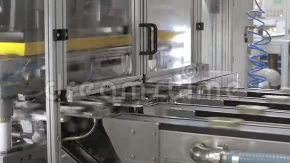 可生产工厂视频的预览图