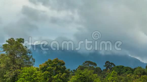 时间流逝的云过山和绿林视频的预览图
