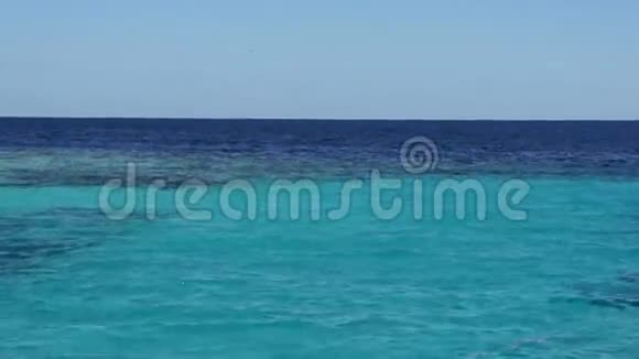 红海的景色视频的预览图