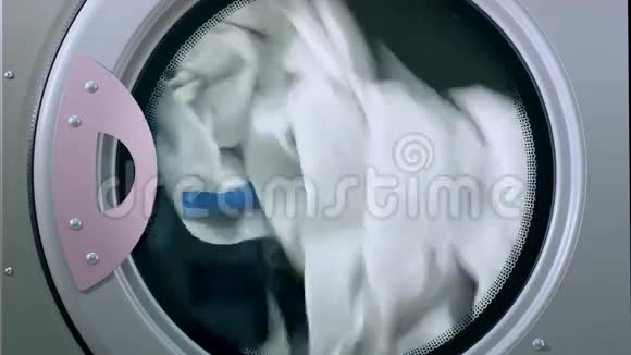 烘干洗衣服烘干机工业洗衣机的特写视频的预览图
