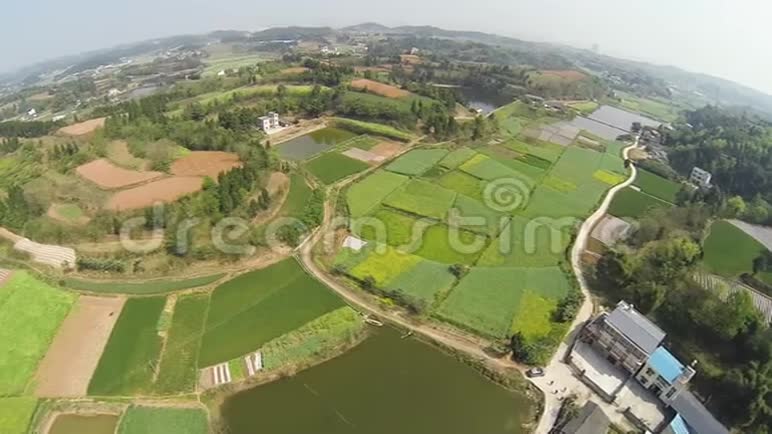 中国农场的空中镜头视频的预览图