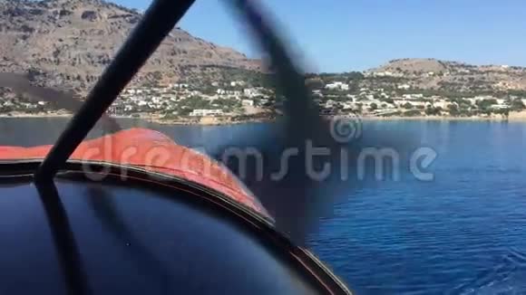 飞机降落在佩夫科斯视频的预览图