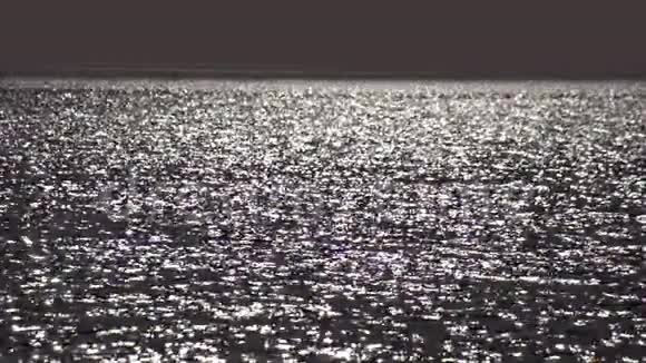 日落时海的扩张视频的预览图