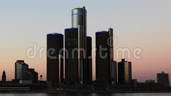 4K超高清日夜时间推移底特律天际线视频的预览图